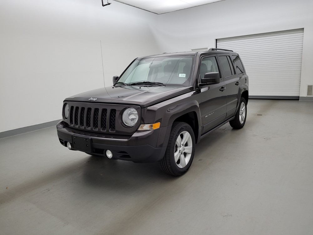 Used 2014 Jeep Patriot Driver Front Bumper