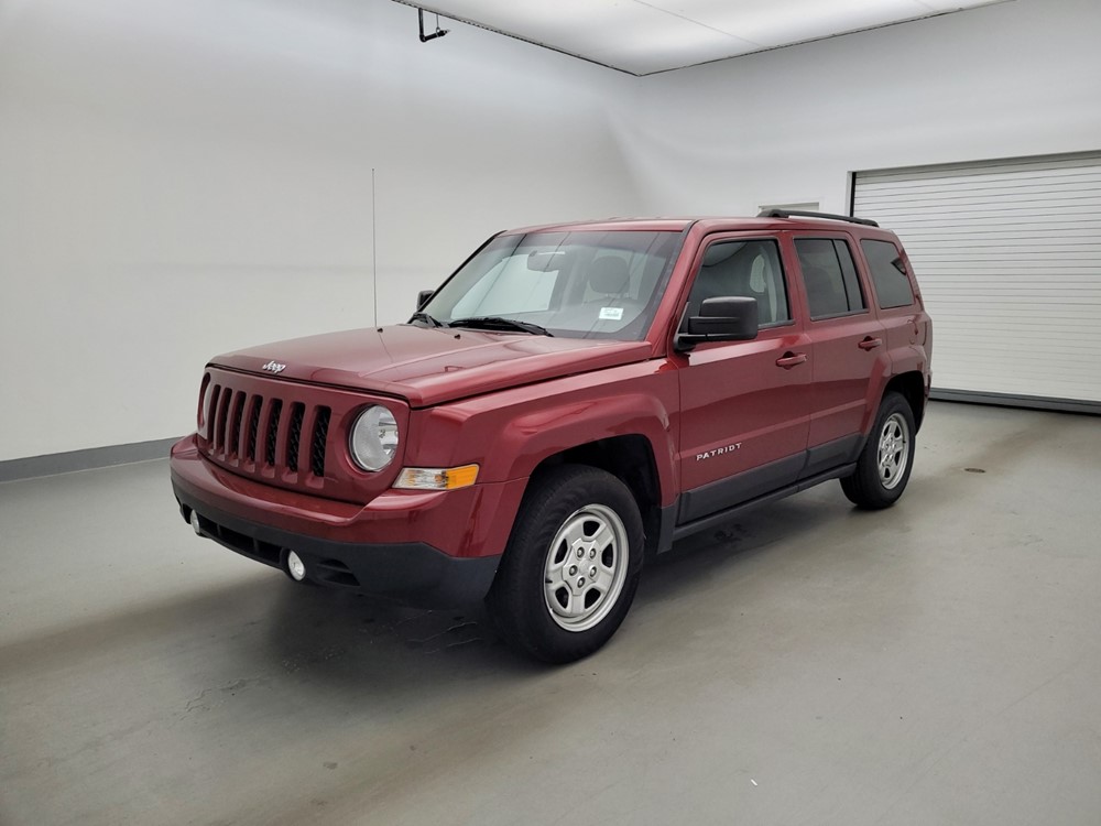 Used 2016 Jeep Patriot Driver Front Bumper