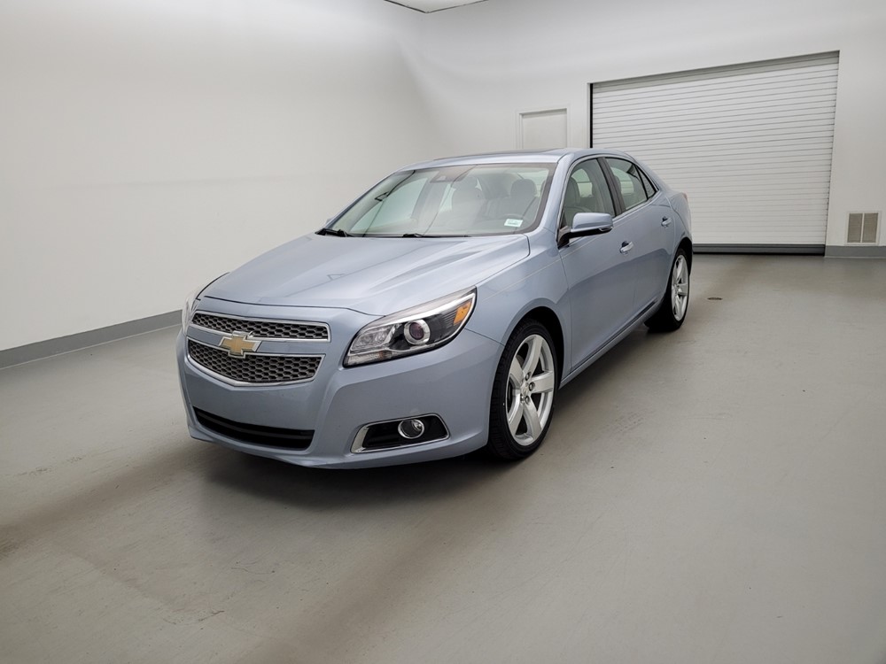 Used 2013 Chevrolet Malibu Driver Front Bumper