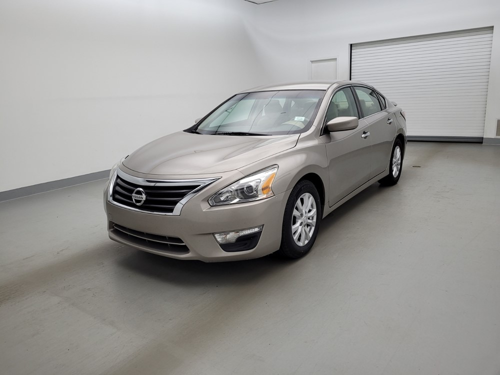 Used 2014 Nissan Altima Driver Front Bumper