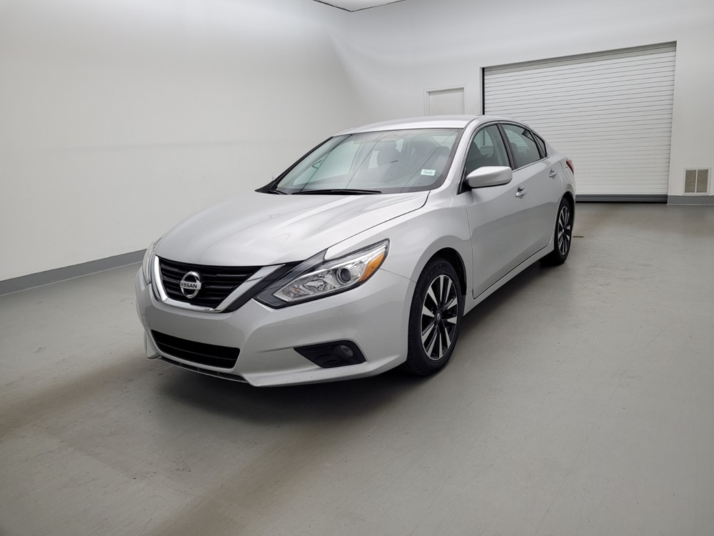 Used 2018 Nissan Altima Driver Front Bumper