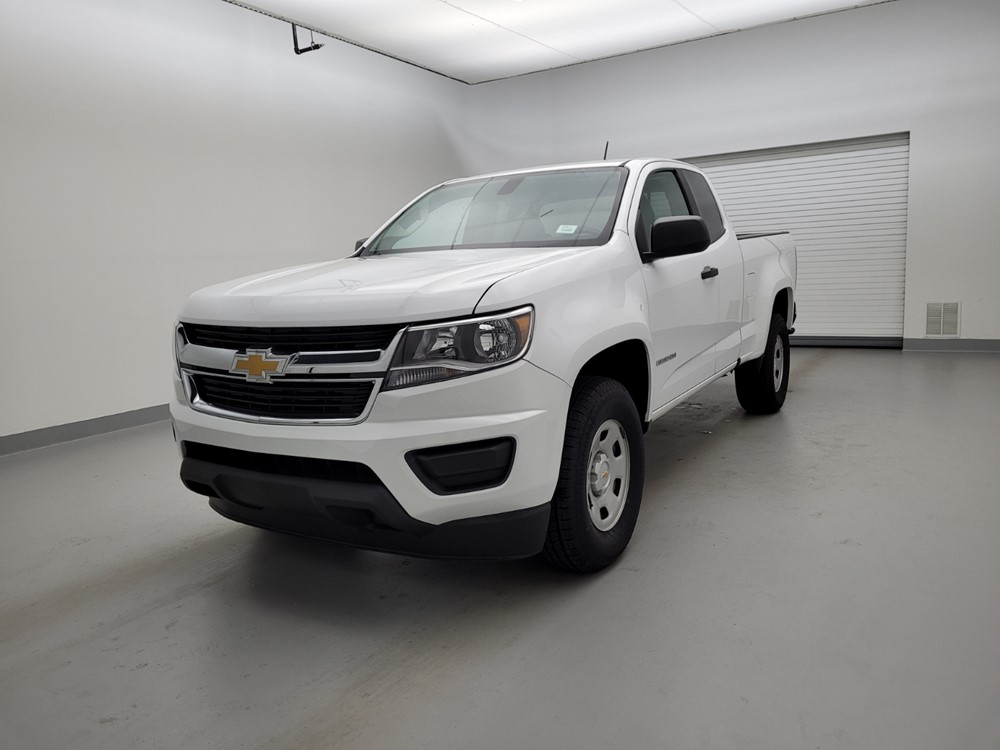 Used 2018 Chevrolet Colorado Driver Front Bumper