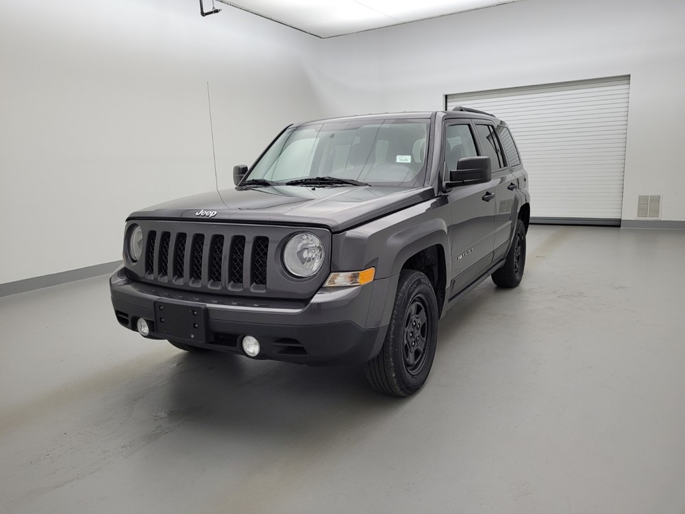 Used 2014 Jeep Patriot Driver Front Bumper