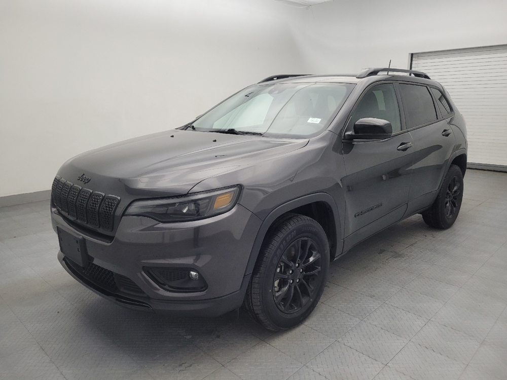 2023 Jeep Cherokee Altitude Lux's photo