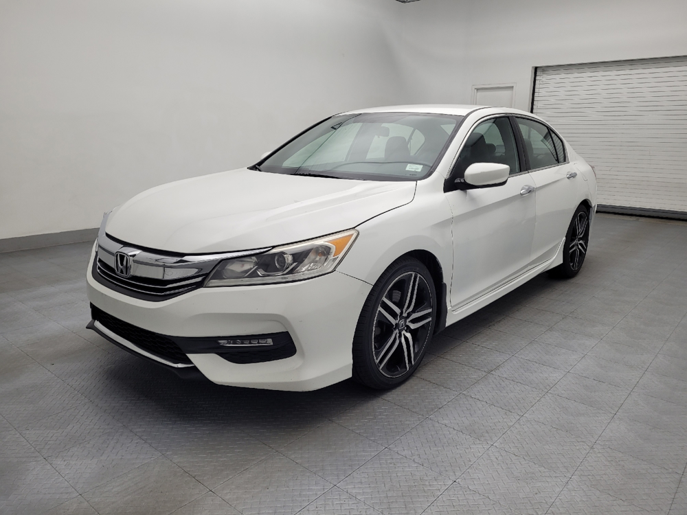 2017 Honda Accord Sport's photo