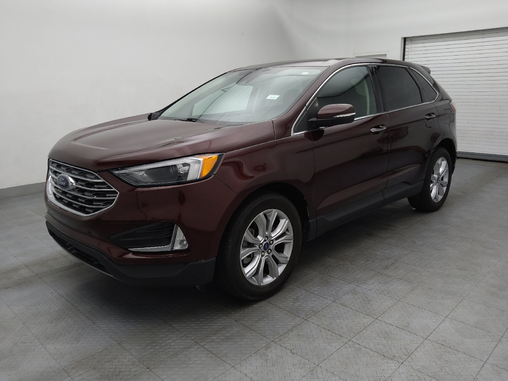 2022 Ford Edge Titanium's photo