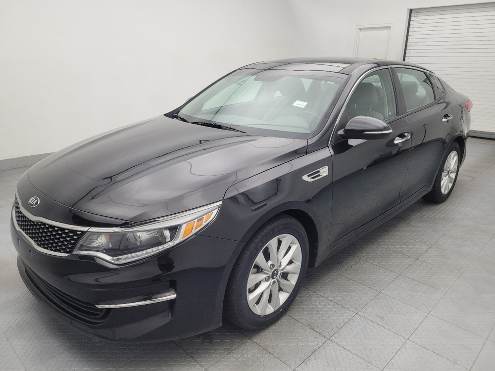 2018 Kia Optima EX's photo