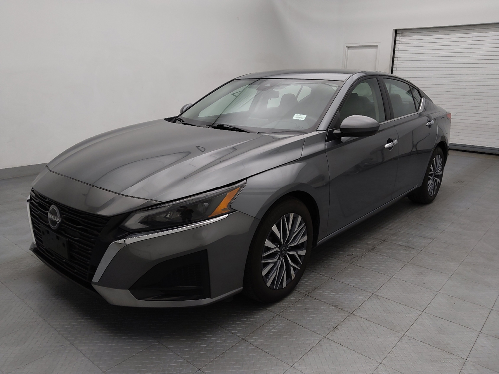 2023 Nissan Altima SV