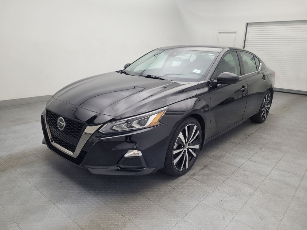 2022 Nissan Altima SR