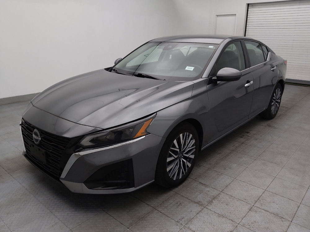 2023 Nissan Altima SV