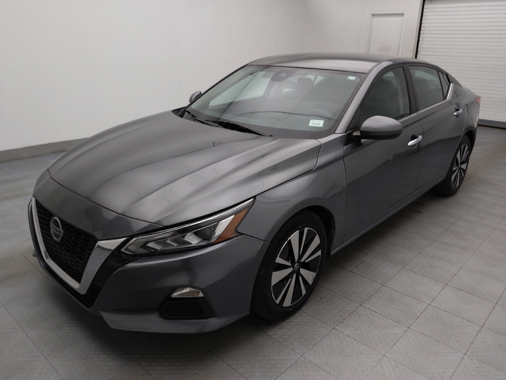 2022 Nissan Altima SV