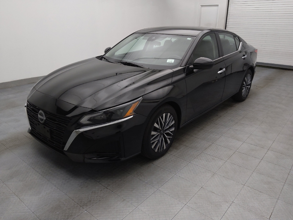 2023 Nissan Altima SV