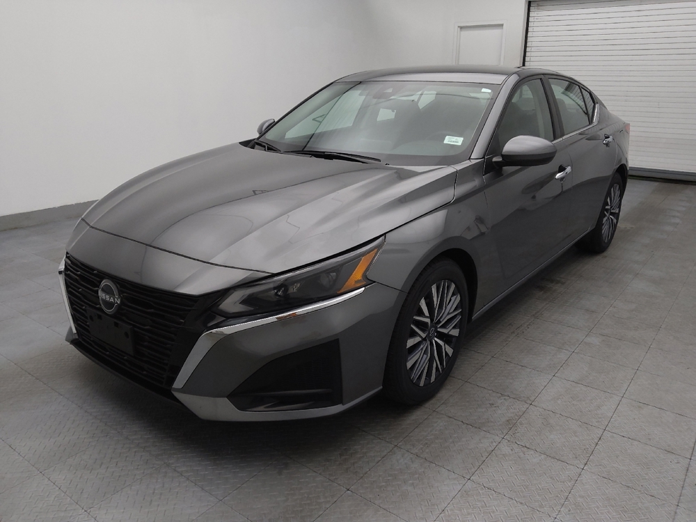 2023 Nissan Altima SV