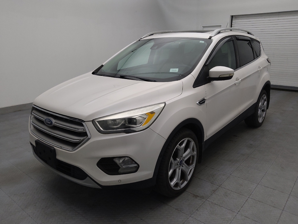 2017 Ford Escape Titanium's photo