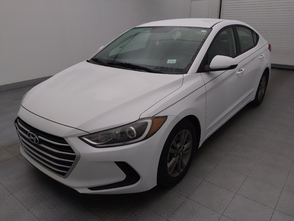 2017 Hyundai Elantra SE's photo
