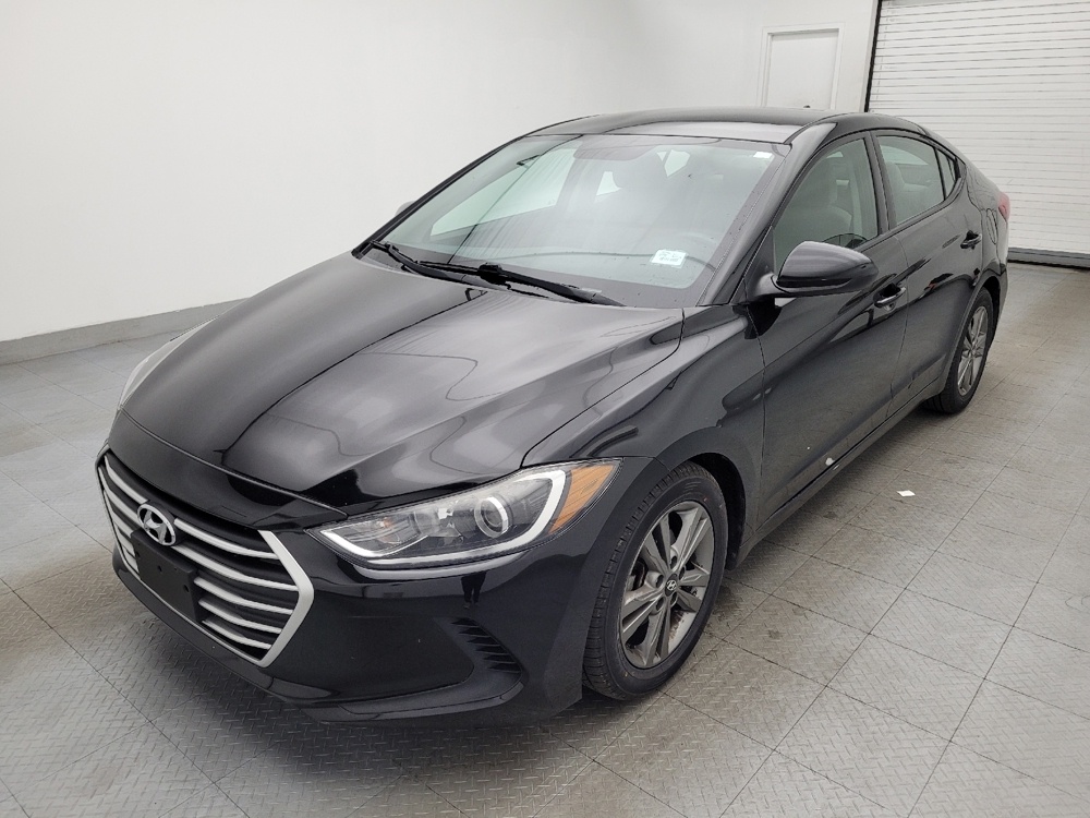2017 Hyundai Elantra SE's photo