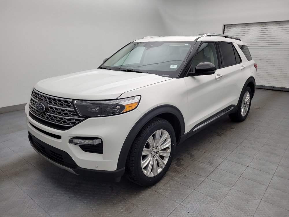2023 Ford Explorer Limited's photo