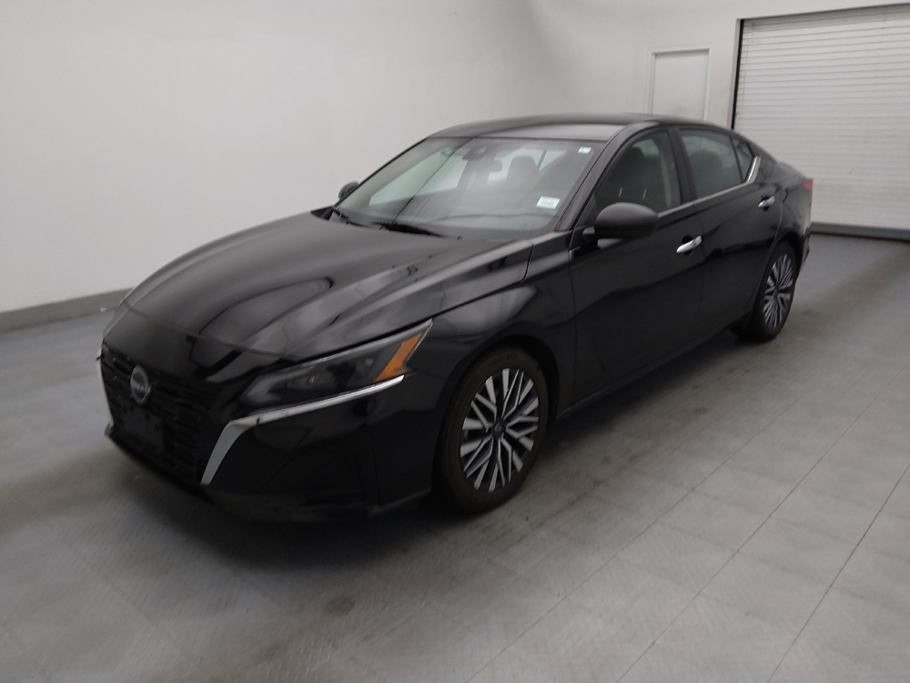 2024 Nissan Altima SV