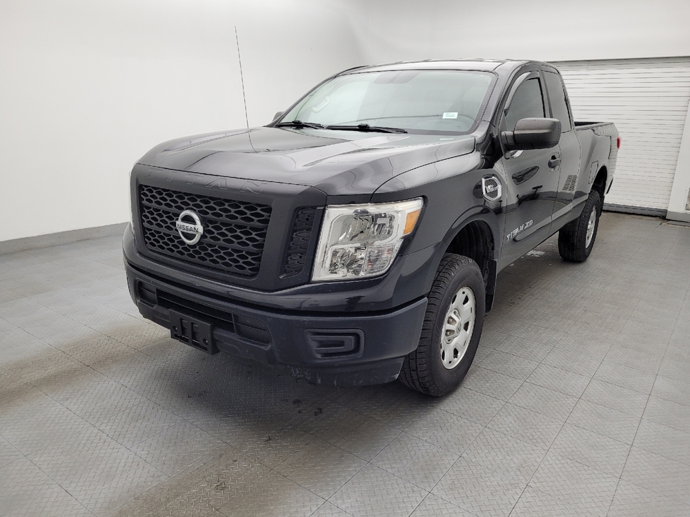 2017 Nissan Titan XD S's photo