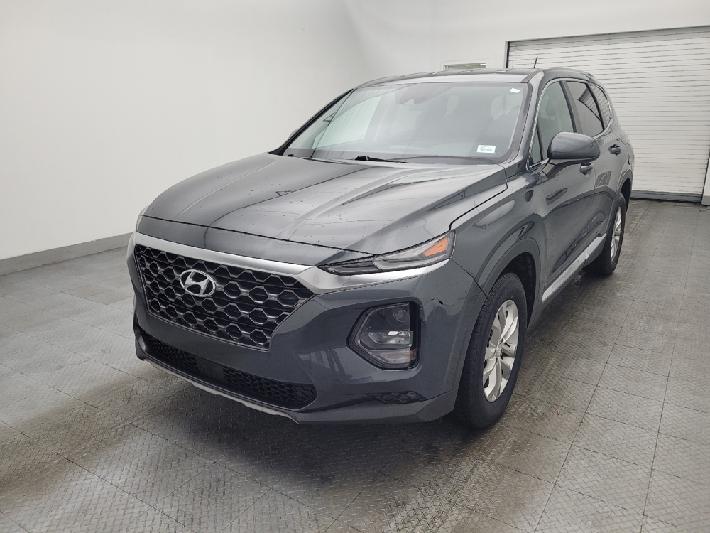 2019 Hyundai Santa Fe SE's photo
