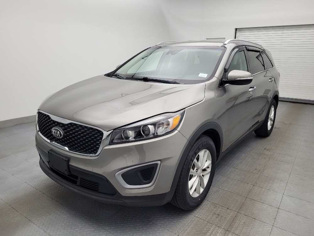2017 Kia Sorento LX's photo