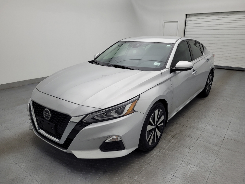 2022 Nissan Altima SV