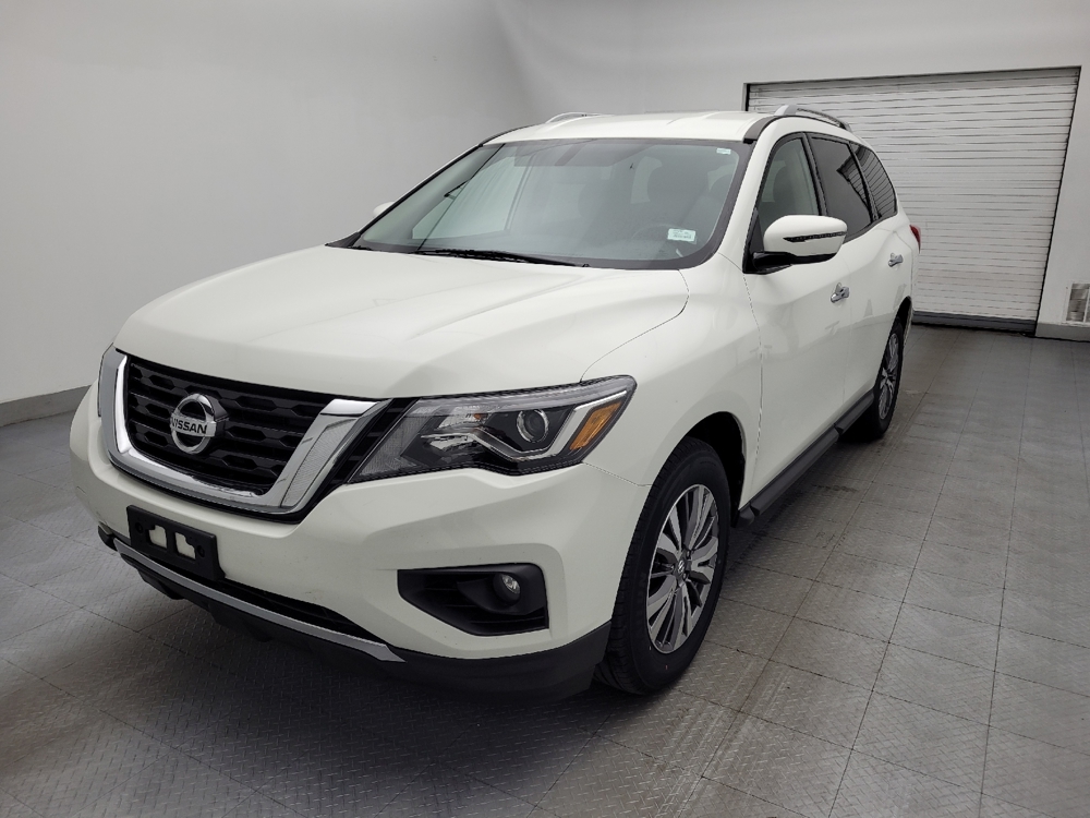 2020 Nissan Pathfinder SV