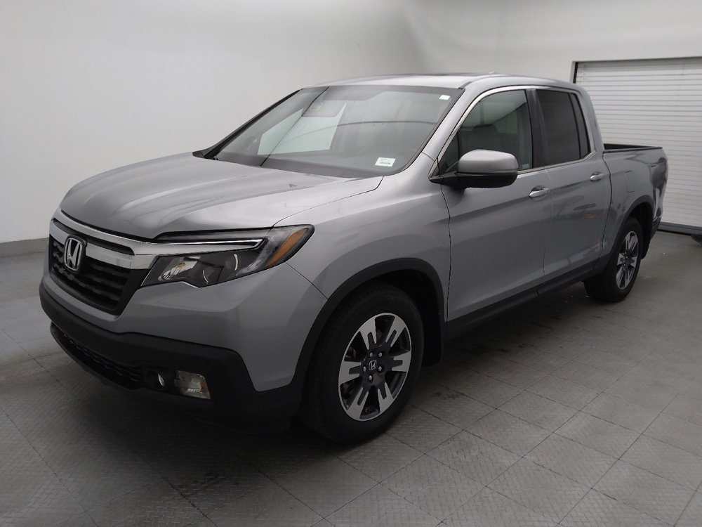 2019 Honda Ridgeline RTL-T's photo