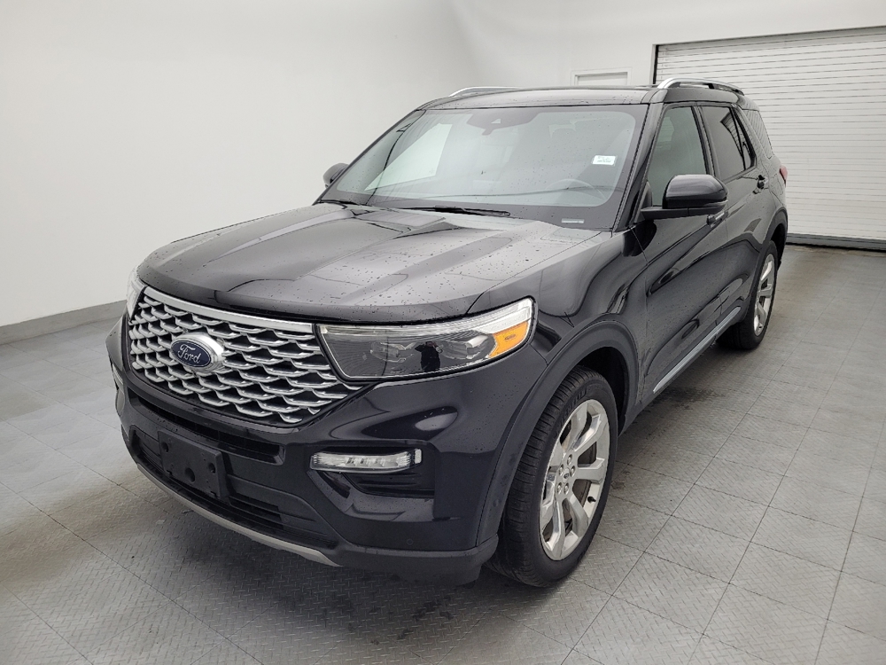 2020 Ford Explorer Platinum's photo
