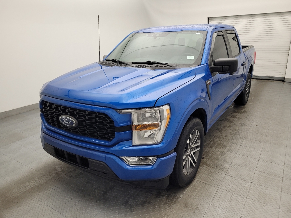 2021 Ford F-150 XL's photo