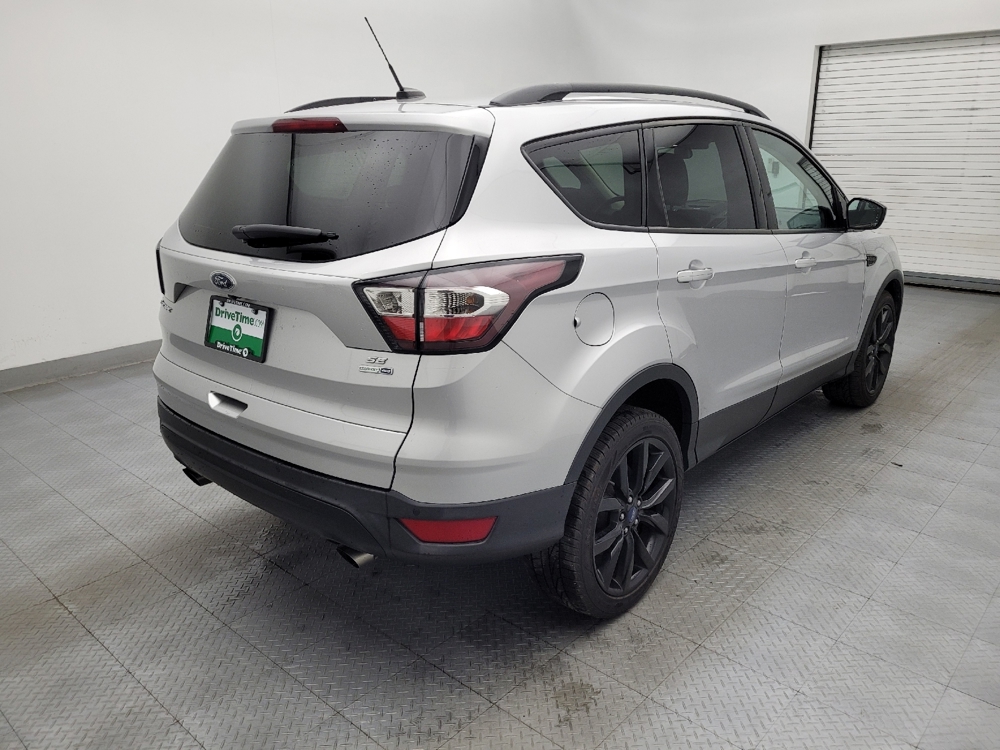 2017 Ford Escape SE - Photo 7