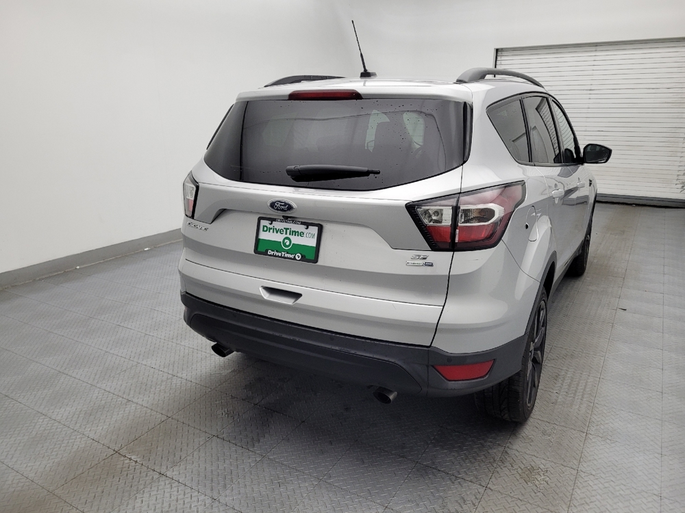 2017 Ford Escape SE - Photo 6