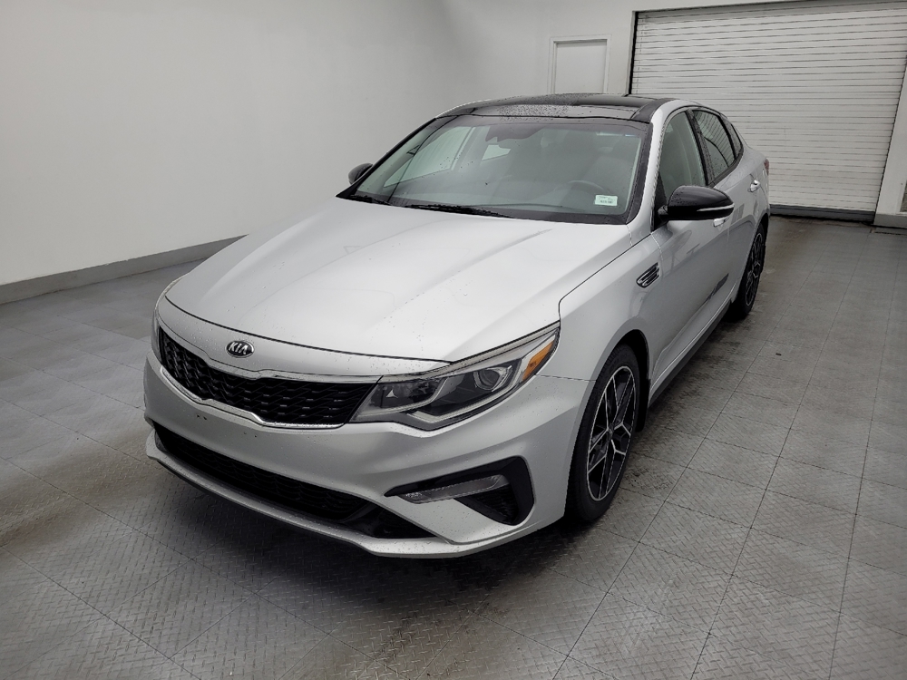2020 Kia Optima SE's photo