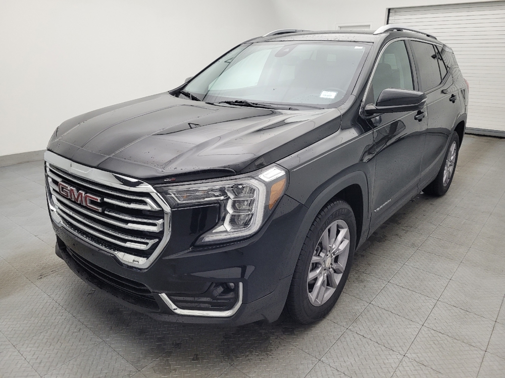2023 GMC Terrain SLT's photo