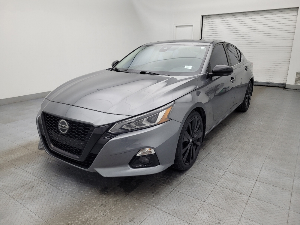 2022 Nissan Altima SR