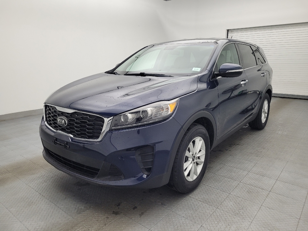2019 Kia Sorento LX's photo