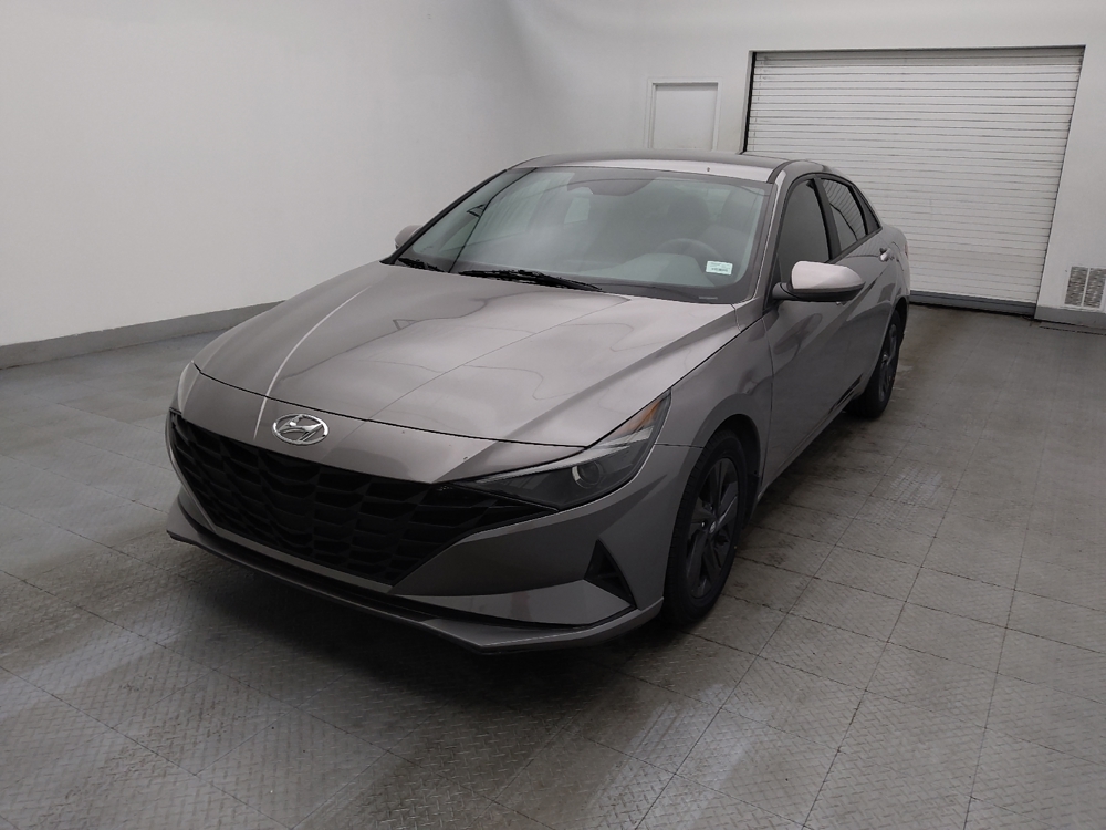 2023 Hyundai Elantra SEL's photo