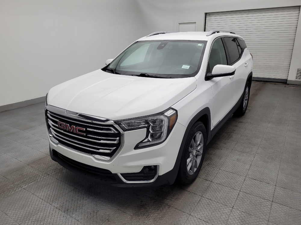 2024 GMC Terrain SLT's photo