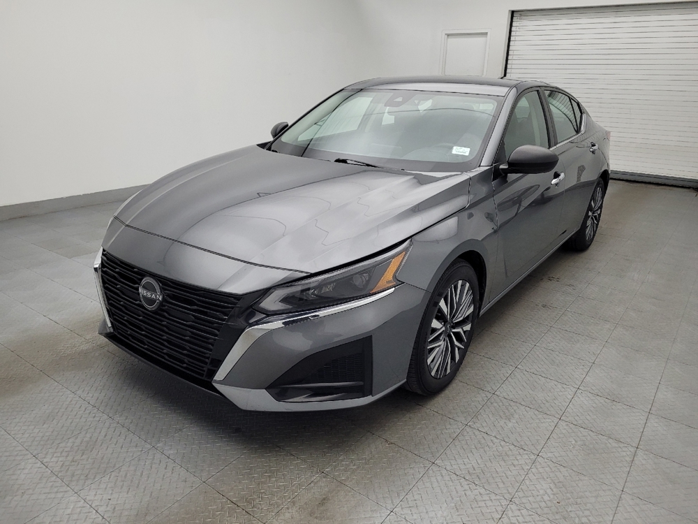 2024 Nissan Altima SV's photo