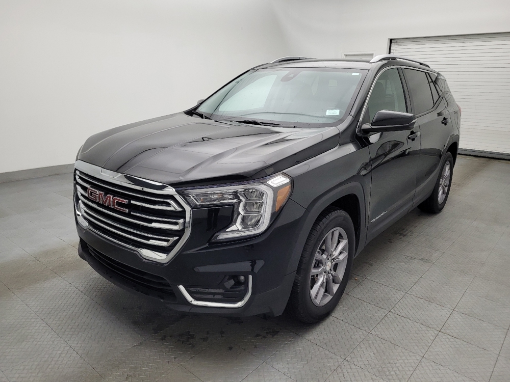 2024 GMC Terrain SLT's photo