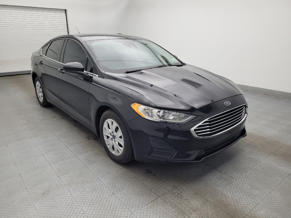 2019 Ford Fusion S - Photo 10