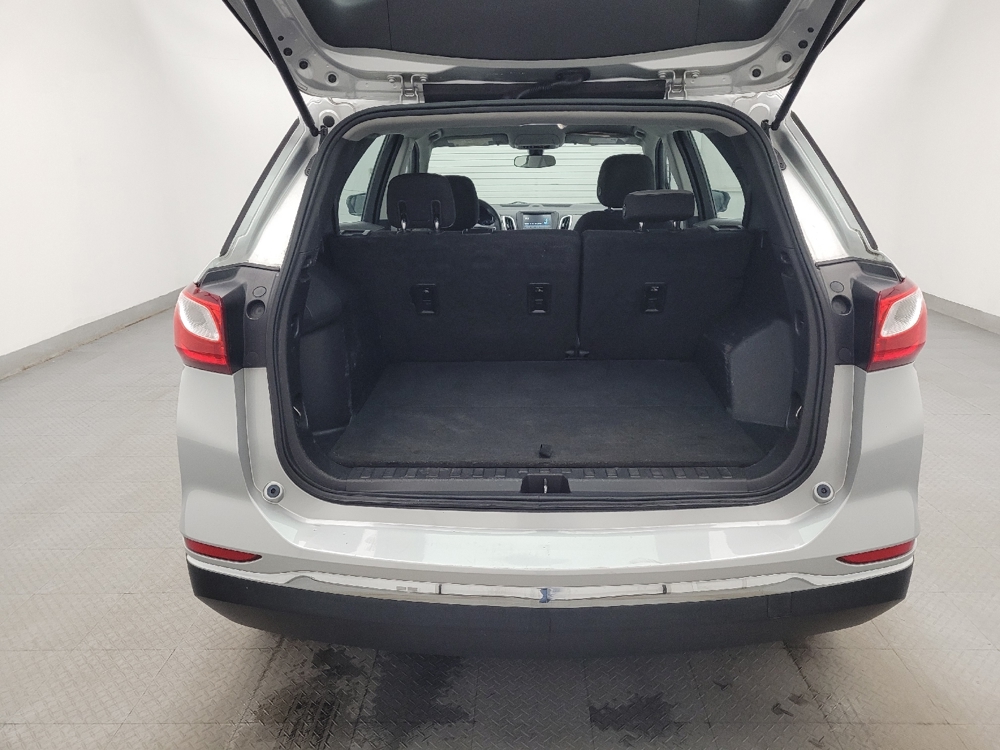 2018 Chevrolet Equinox LS - Photo 22