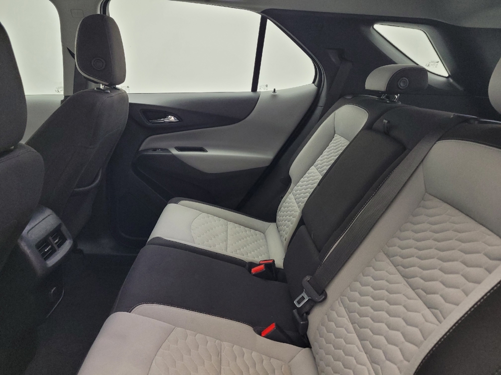 2018 Chevrolet Equinox LS - Photo 14
