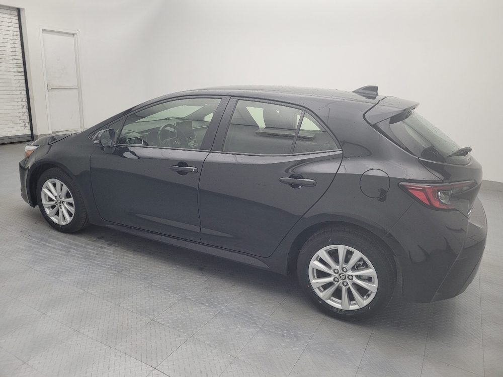 2023 Toyota Corolla Hatchback SE - Photo 3