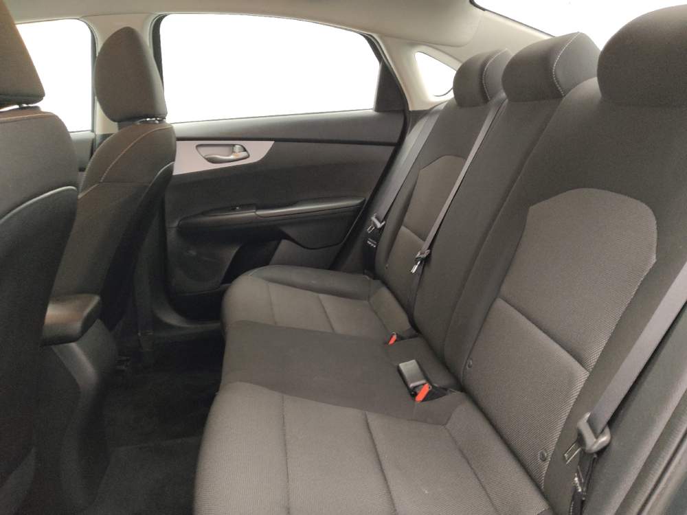 2024 Kia Forte LXS - Photo 14