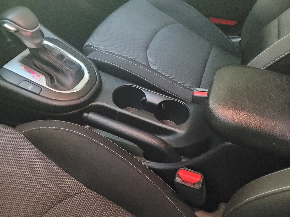 2024 Kia Forte LXS - Photo 20