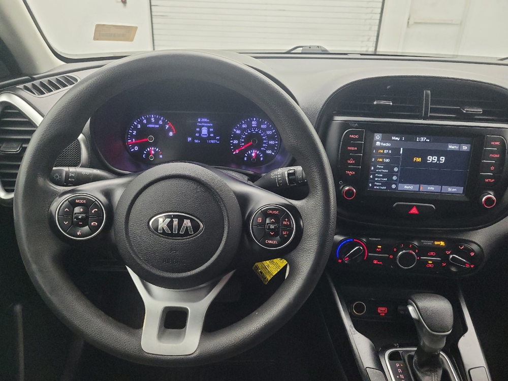2020 Kia Soul LX - Photo 17