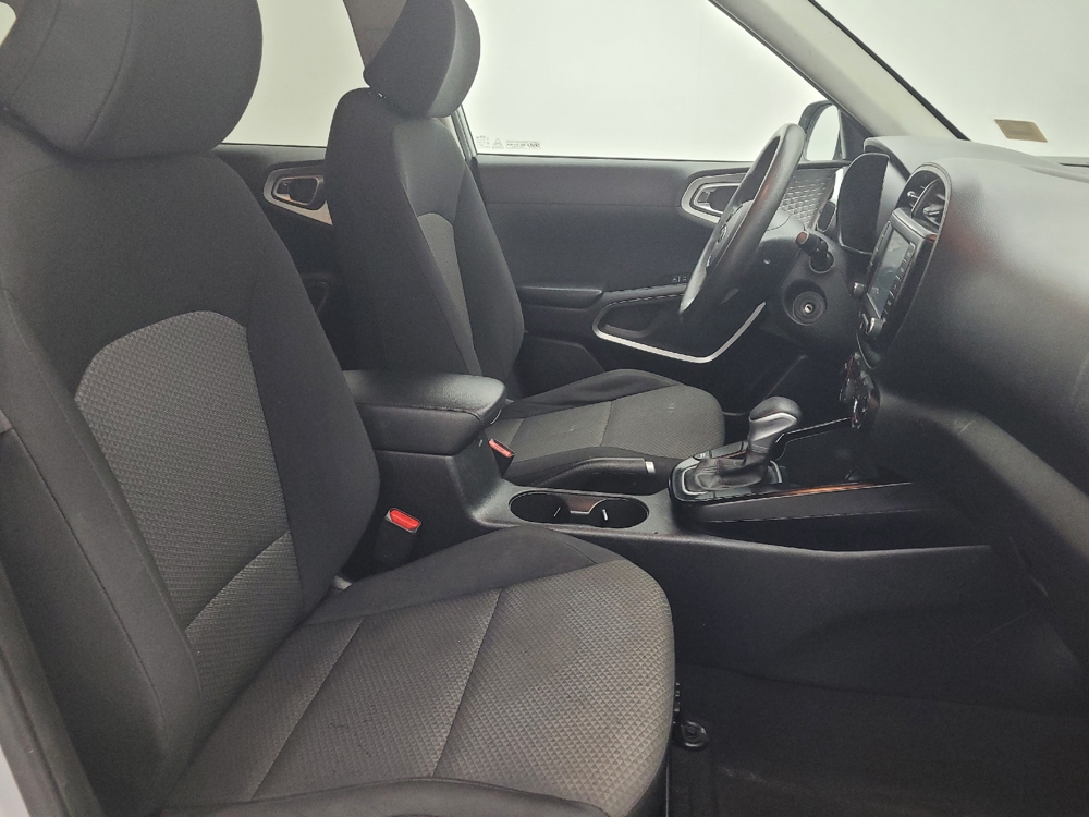 2020 Kia Soul LX - Photo 16
