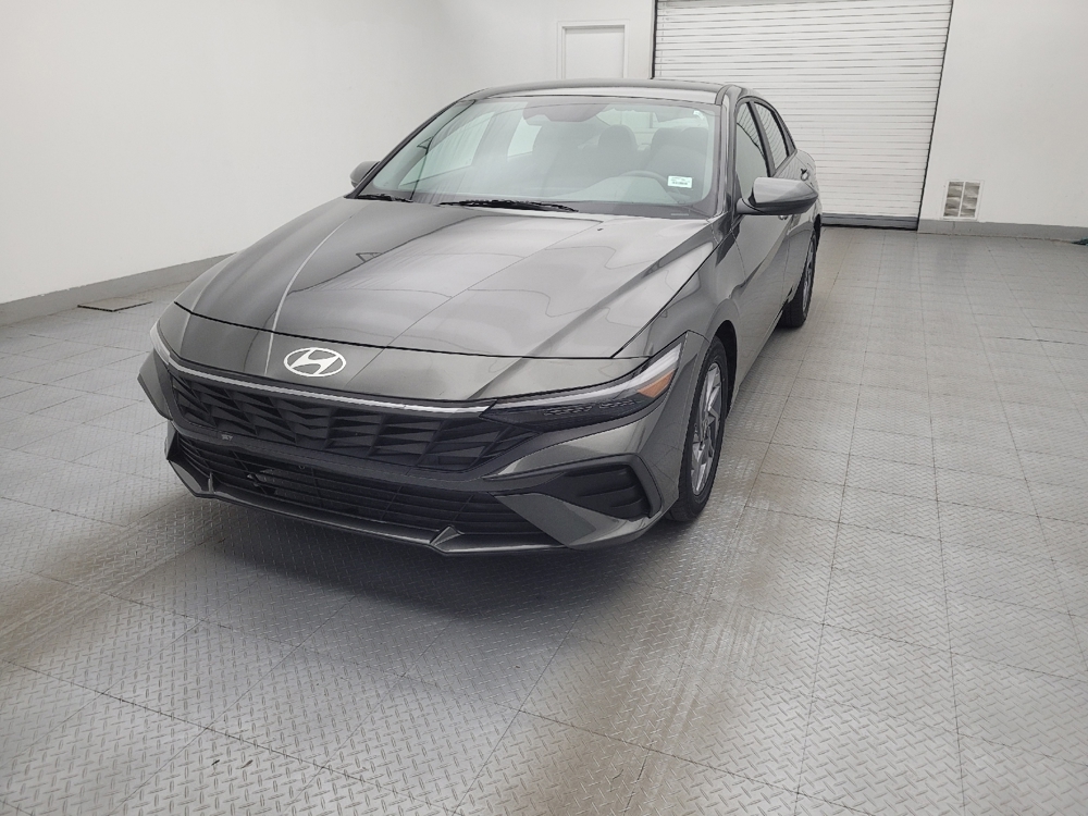 2024 Hyundai Elantra SEL - Photo 12