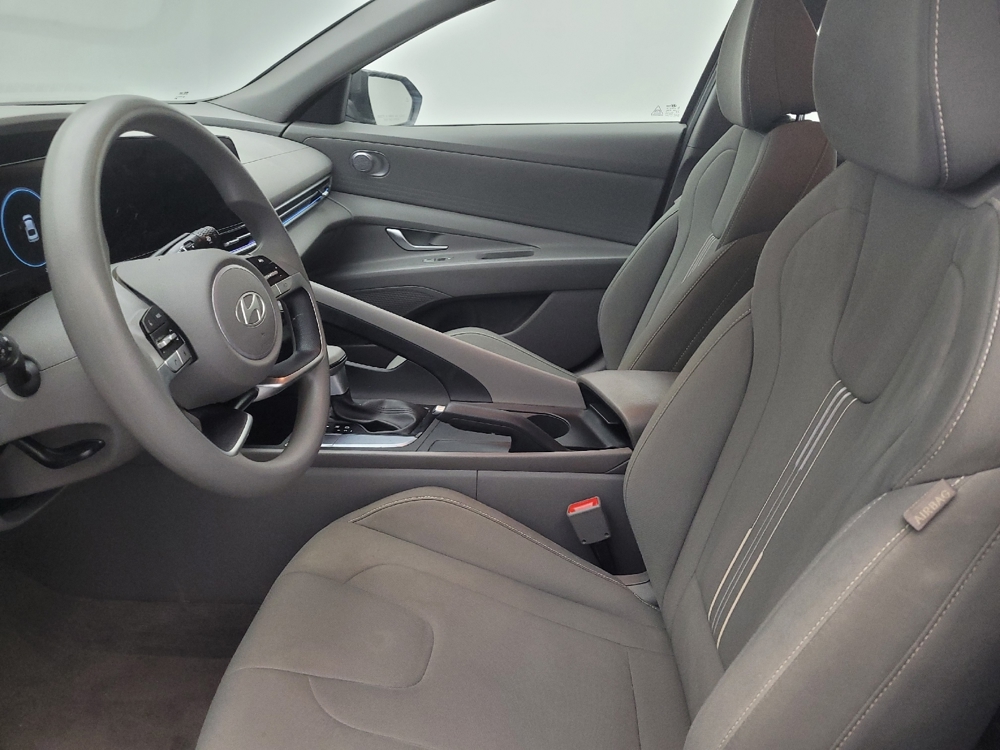 2024 Hyundai Elantra SEL - Photo 13